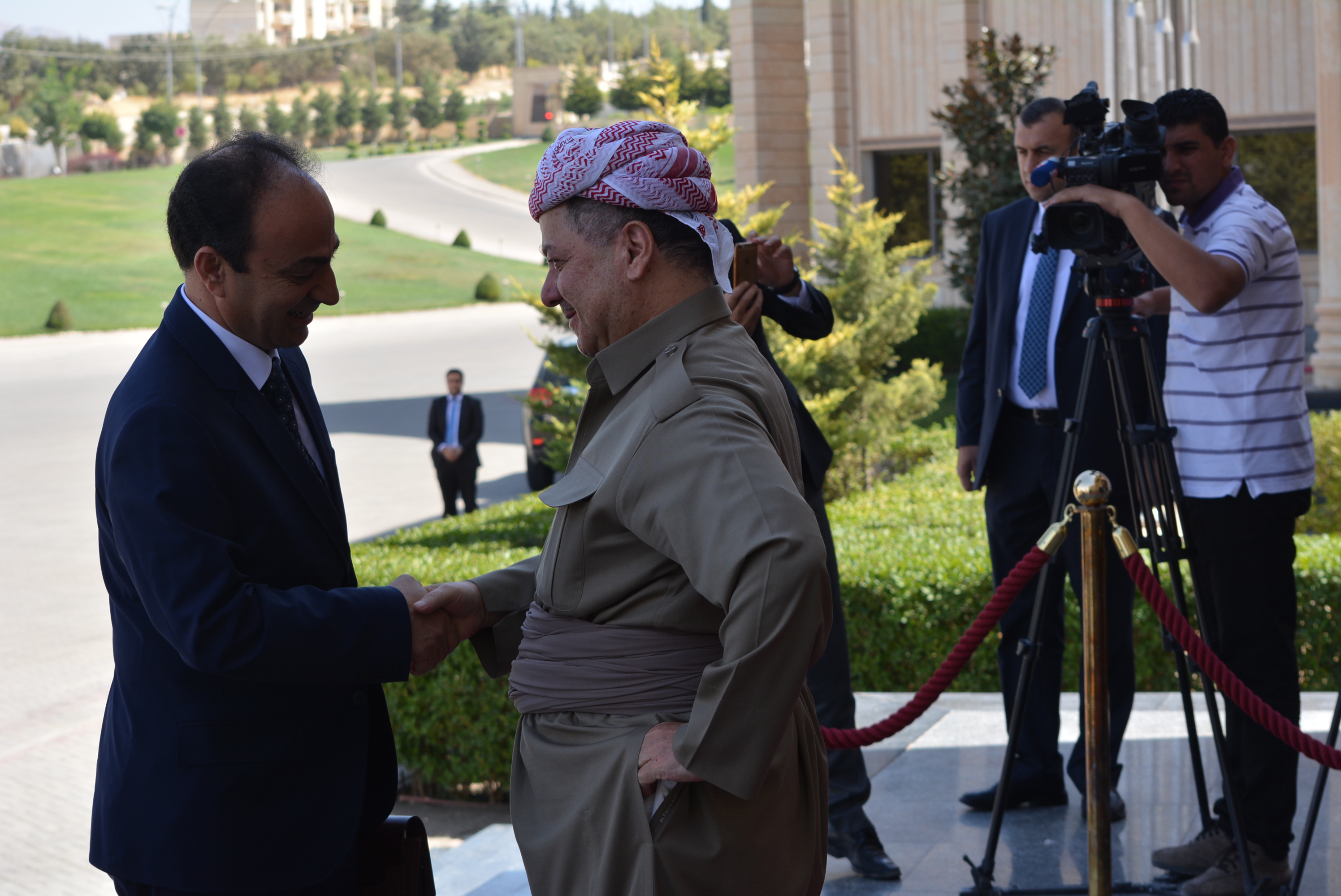 Barzani Demirtaş’ı kabul etti